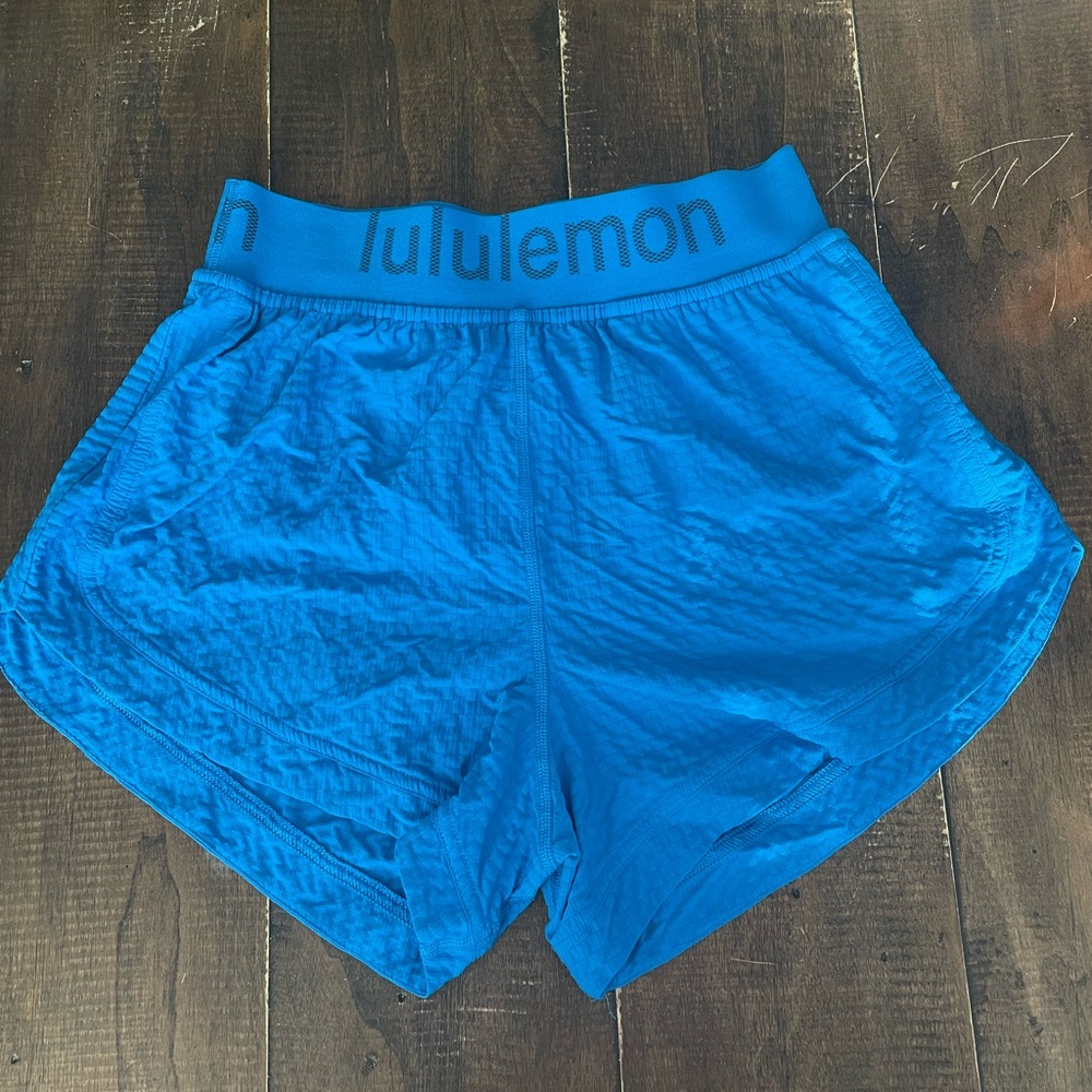 Lululemon logo waistband shorts